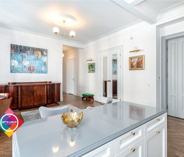 Luxurious apartment in the city center. - Фото 5