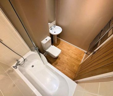 2 bedroom terraced house to rent - Photo 6