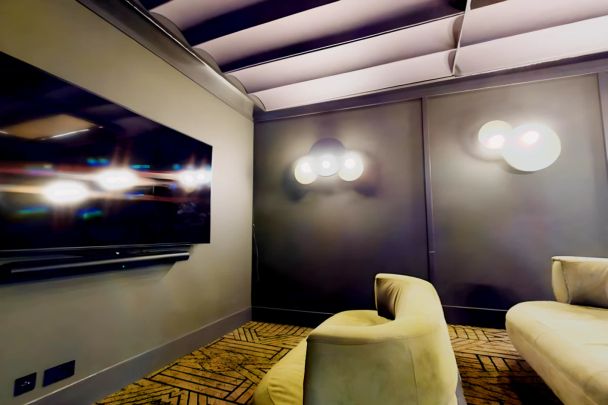 Silver Studio Premium - Photo 1