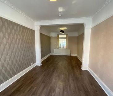 15 Hesketh Road, Belfast, BT14 7JU - Photo 1