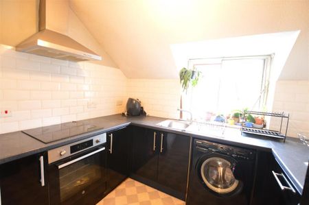 1 bedroom flat to rent - Photo 4