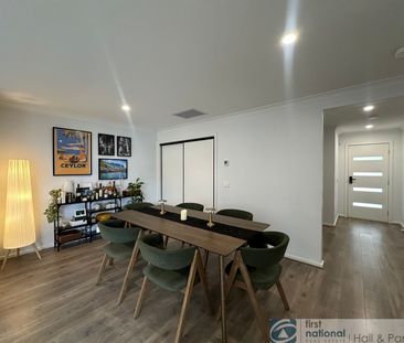 7 Redmill Terrace, Cranbourne East - Photo 2