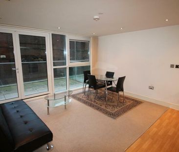 1 bedroom flat to rent - Photo 1