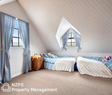 225 Larnach Road, Waverley - Photo 3