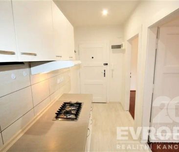 Příjemný byt 2+kk / 39 m - Photo 6