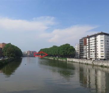 Appartement te huur in Liège voor € 775 met 1 slaapkamer - Photo 2