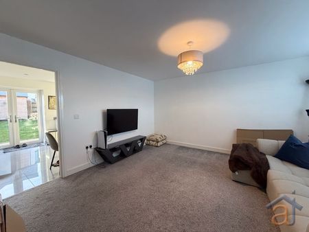 To Let – Aveling Drive, Southport – New Build House - Photo 2