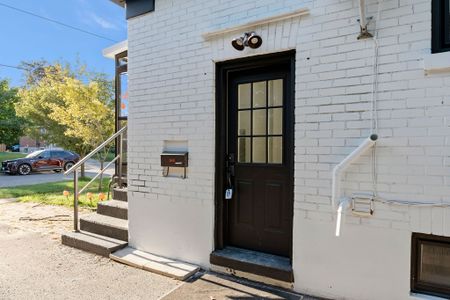 For Lease - 855 Grierson Street Unit# Bsmt, Oshawa, Ontario - Photo 2