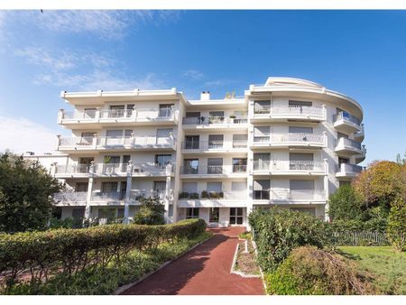 Location Appartement 1 pièce 32m² NICE 06000 - Photo 3