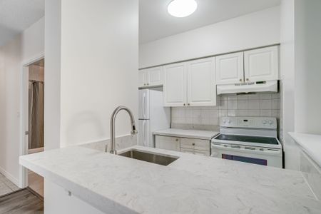 For Lease - 398 Eglinton Avenue Unit# 107, Toronto, Ontario - Photo 5