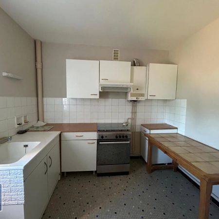 Appartement à louer 4 pièces 83.18m² - Photo 3