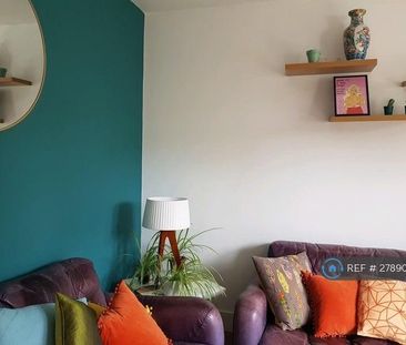 4 bedroom terraced house to rent - Photo 2