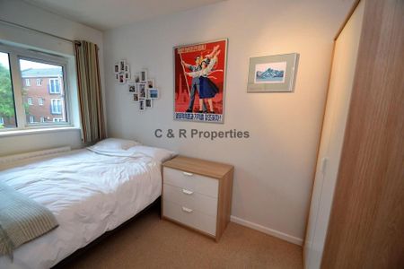 2 bedroom terraced house to rent - Photo 4