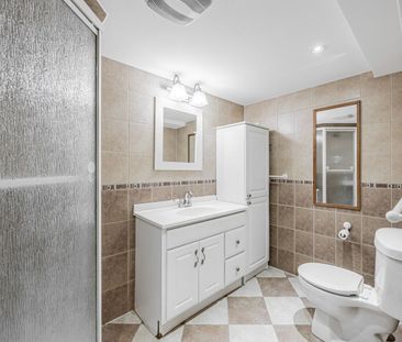 For Lease - 371 McRoberts Avenue Unit# Lower, Toronto, Ontario - Photo 6