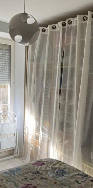 À louer – Appartement type maison de ville - Photo 2