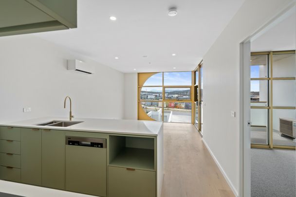 Modern Living in Boulevard - Photo 1