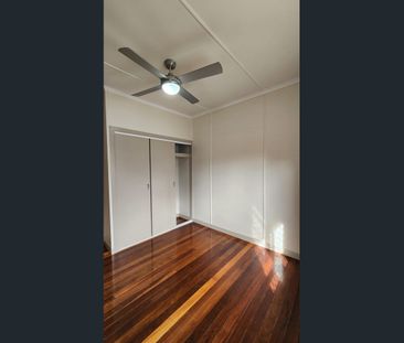 Charming Low-Set Timber Home - Photo 6