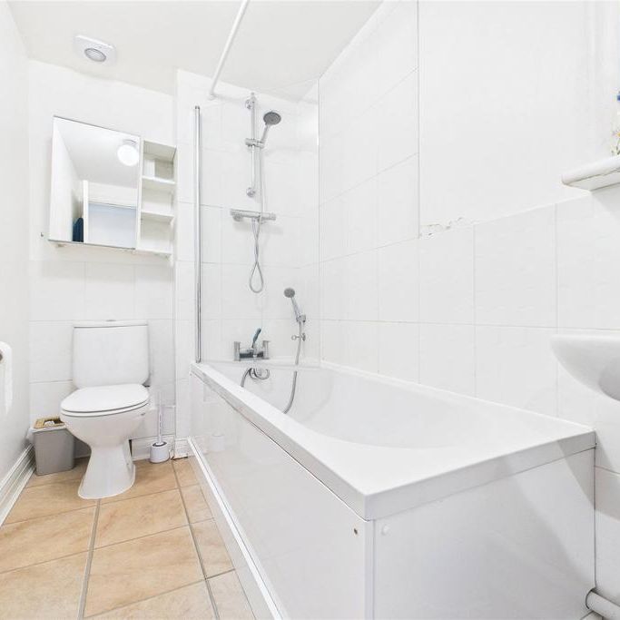 2 bedroom semi-detached house to rent - Photo 1