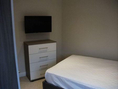 Mixed use to rent - Photo 3