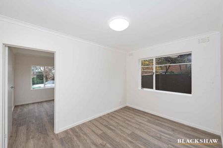 One Bedroom Unit Within Minutes Of Queanbeyan Centre - Photo 2