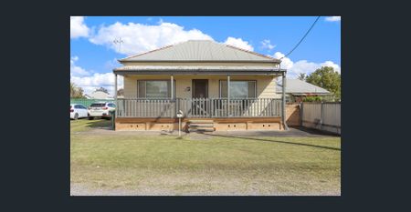 INSPECT: Wednesday 12th November, 2:00pm to 2:15pm - Photo 2