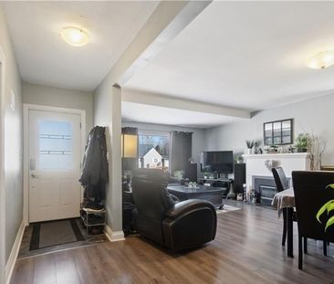 For Lease - 207 Thorold Road, Welland, Ontario - Photo 4