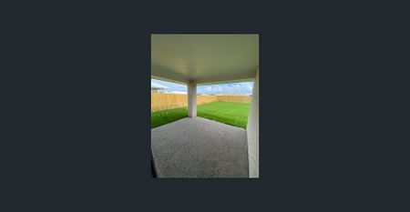 Modern Coastal Living – Brand-New 4 bedroom Home near the Lake and Beach - Photo 2