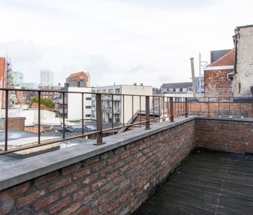 Duplex te huur in Antwerpen voor € 890 met 1 slaapkamer - Photo 6