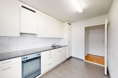 Quiet and green residential area! - Photo 3