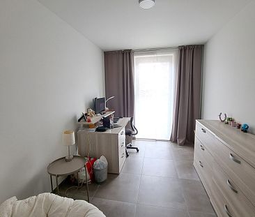 GELIJKVLOERS 2 SLAAPKAMER APPARTEMENT MET TUINTJE - IN OPTIE - Foto 2