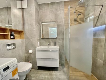 Ochota ul. Grójecka 3 pokoje z garażem , balkon - Zdjęcie 4