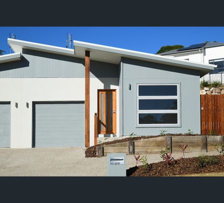 2/4 landscape court, Nambour, Qld 4560 - Photo 3