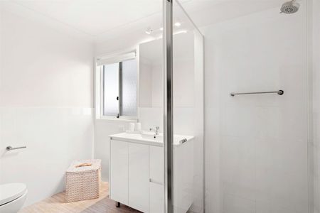 Unit 2/13 Whiting Avenue, Terrigal - Photo 5