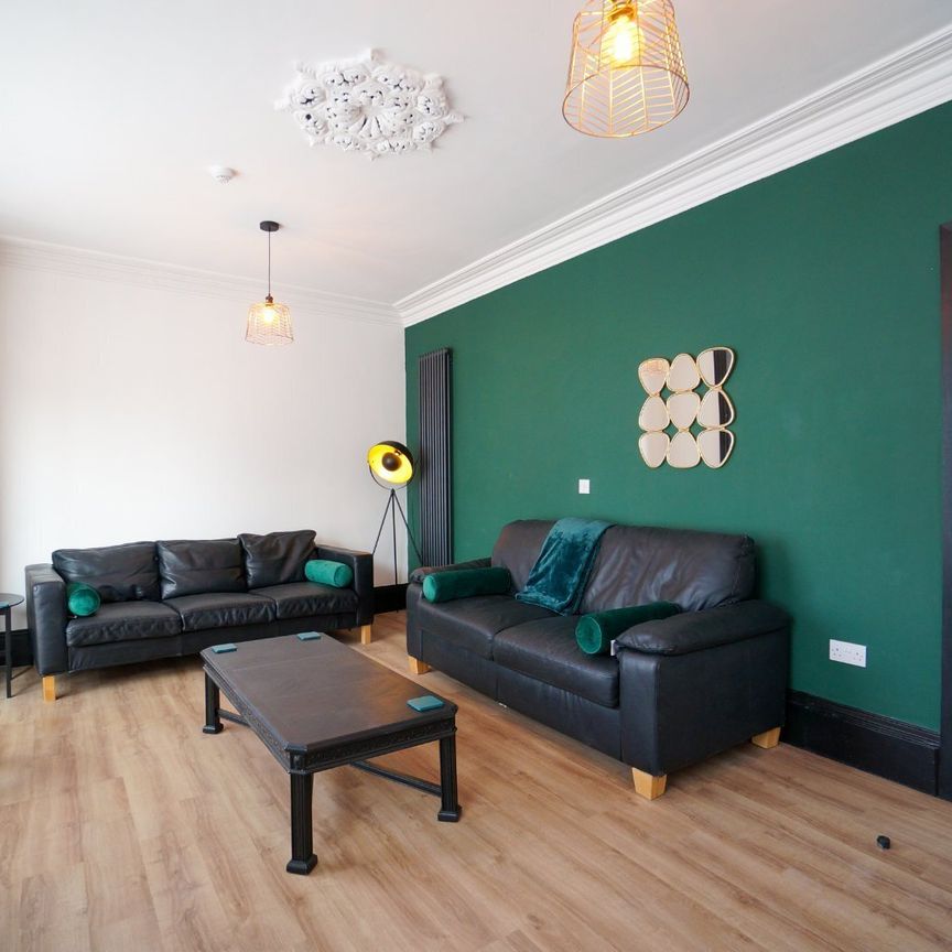 College Road, Bangor, Gwynedd, LL57 - Photo 1