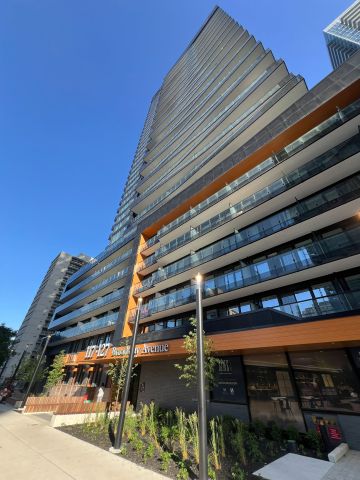 For Lease - 119 Broadway Avenue, Toronto, Ontario - Photo 2