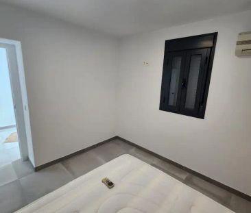 Casa o chalet de alquiler en Partido la Arquilla, 16b, Centro - Photo 2
