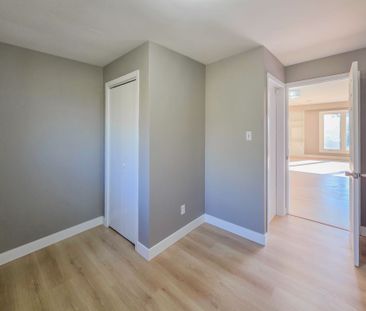 For Lease - 488 Dean Avenue Unit# Upper, Oshawa, Ontario - Photo 1