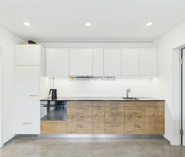 Fantastic garden apartment with lake view – modern living in a soug... - Photo 4