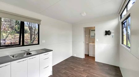 FOXTON - 1 BEDROOM STUDIO UNIT - Photo 5