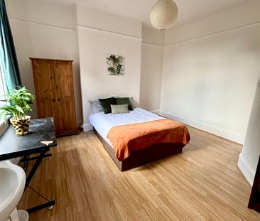 Room 5 – Fosse Road North, LE3 5RS - Photo 4