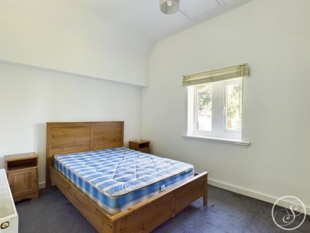 1 bedroom duplex to rent - Photo 2