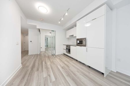 For Lease - 230 Simcoe Street Unit# 1029, Toronto, Ontario - Photo 3
