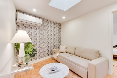 2054 Rue St-Denis #A - Photo 4