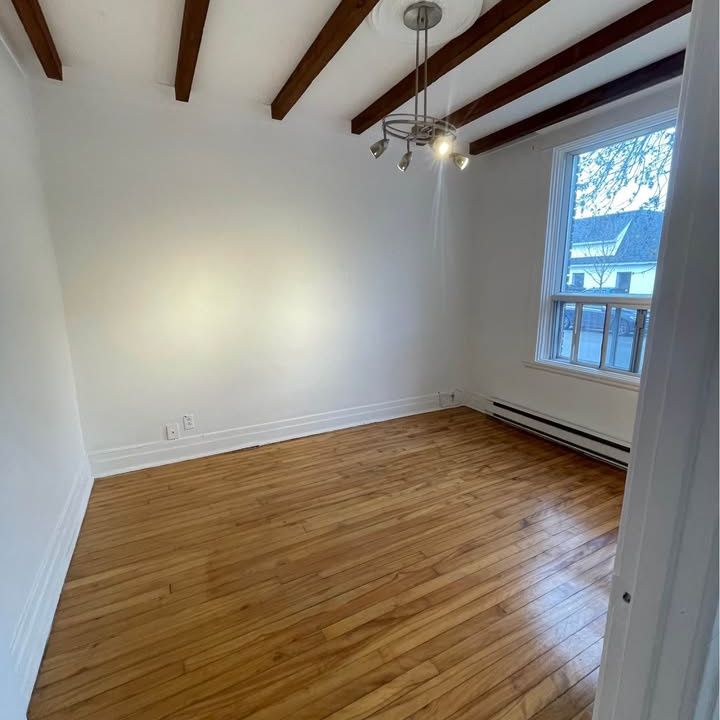 Verdun - Superbe 3 1/2 Avec Cour Arrière - Photo 1