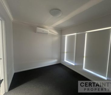 One-of-a-Kind 3 bedroom Family Home with 3 Ensuites in Truganina - Photo 3