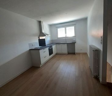 Location Maison 5 pièces 105m² - Photo 1