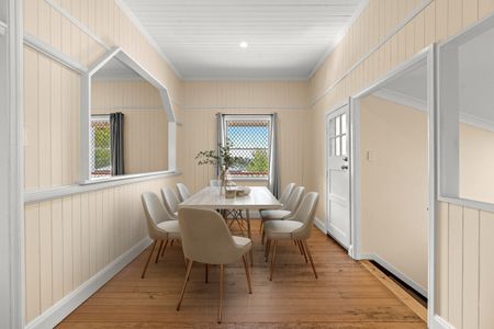 Immaculate Character Home With Stunning Views! - Photo 3