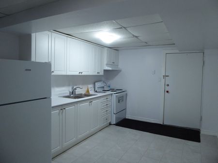 For Lease - 70 Mill Street Unit# 10, Halton Hills, Ontario - Photo 4