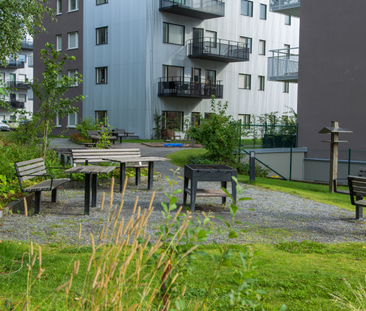 Genuagatan, Västerås - Photo 1