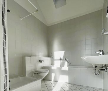 Restart in Erlenstegen!Wunderbare Dachterrassenwohnung mit Galerie. - Photo 2